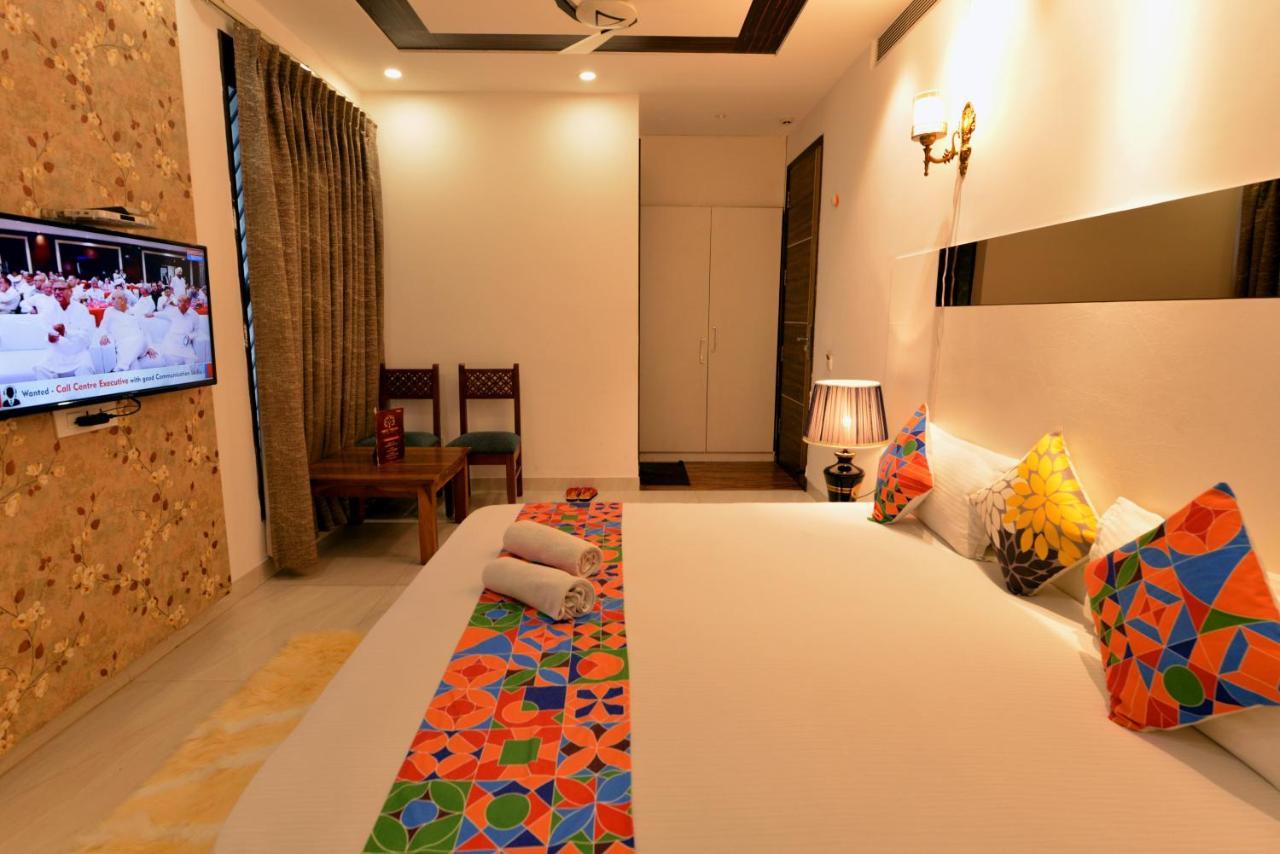 Hotel The Yellow Nayagaon Екстериор снимка