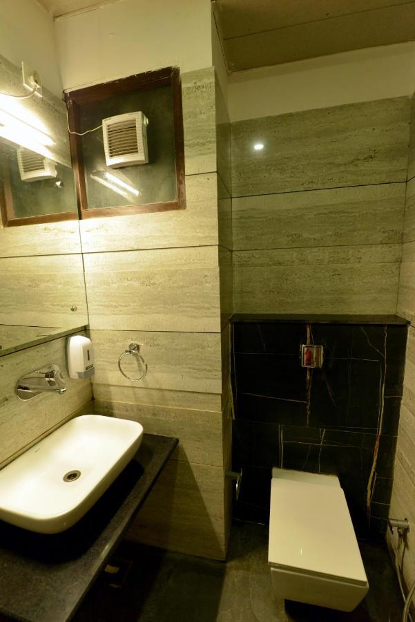 Hotel The Yellow Nayagaon Екстериор снимка